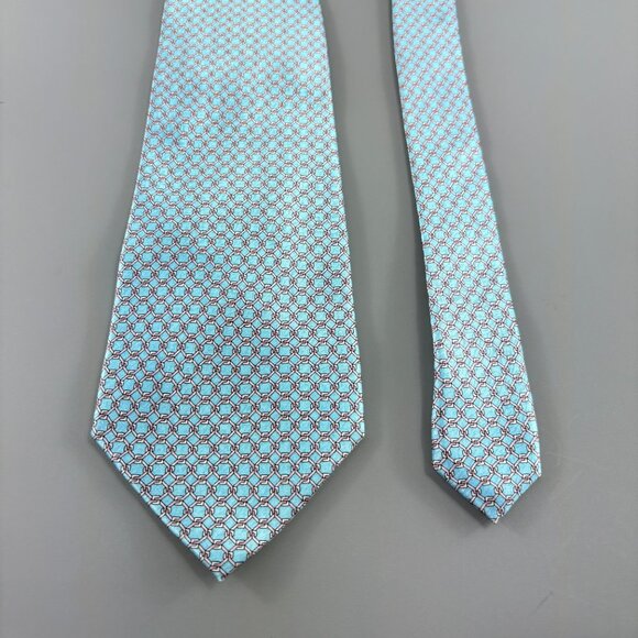Pierre Cardin Lt. Blue / Lt. Pink Chain Link Pattern Men's Tie 4' x 64" - Picture 3 of 4